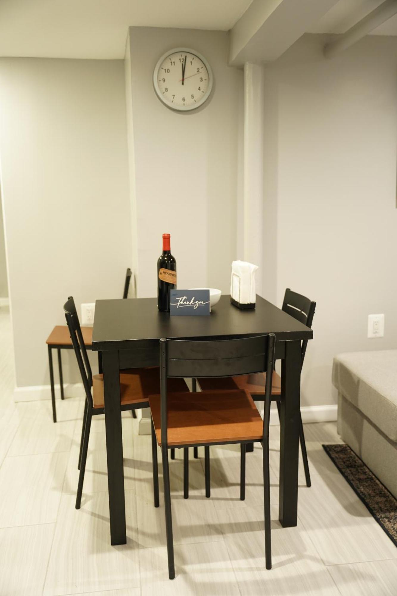 Cozy 2 Bedroom In A Lovely Forest Hills Neighborhood New York Extérieur photo